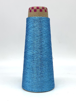 Люрекс LUREX ISY голубой (66% вискоза, 34% металлизированный па), намотка 1800м, 1шт от магазина пряжи Ненапряжно