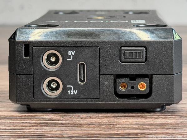 Аккумулятор Core SWX SNAP Mighty 45Wh крепится под камеру на магните