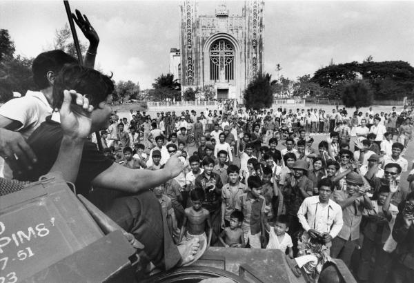 Известный военный фотограф Ал Рокофф заявил о краже негативов