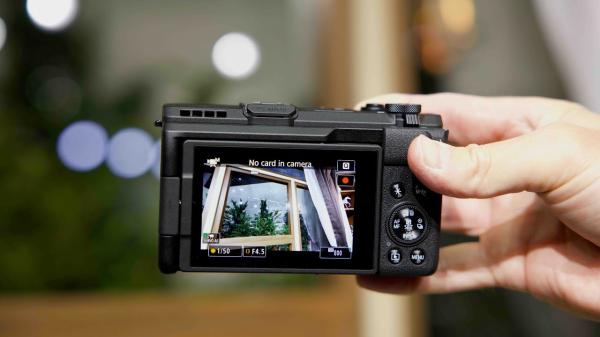 Производство бюджетных камер Canon могут передать на аутсорс