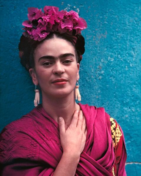 Картина Фриды Кало, созданная по заказу фотографа, продана за $54.7 млн