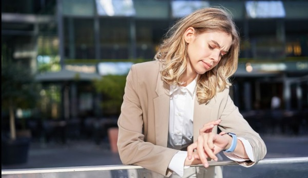 &laquo;Третий месяц ждем билетов&raquo;: туристы пожаловались на лист ожидания РЖД